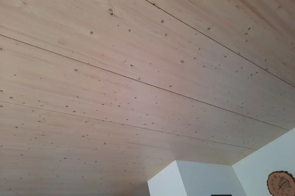 Brettschichtholzdecke1